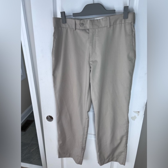 Stanford Men’s Khakis Two Identical Pairs available 34x30 - Picture 4 of 7